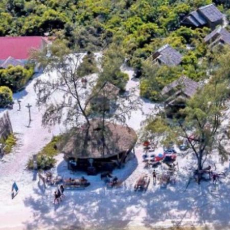 Tree Bar Hostel Koh Rong Sanloem Exteriör bild