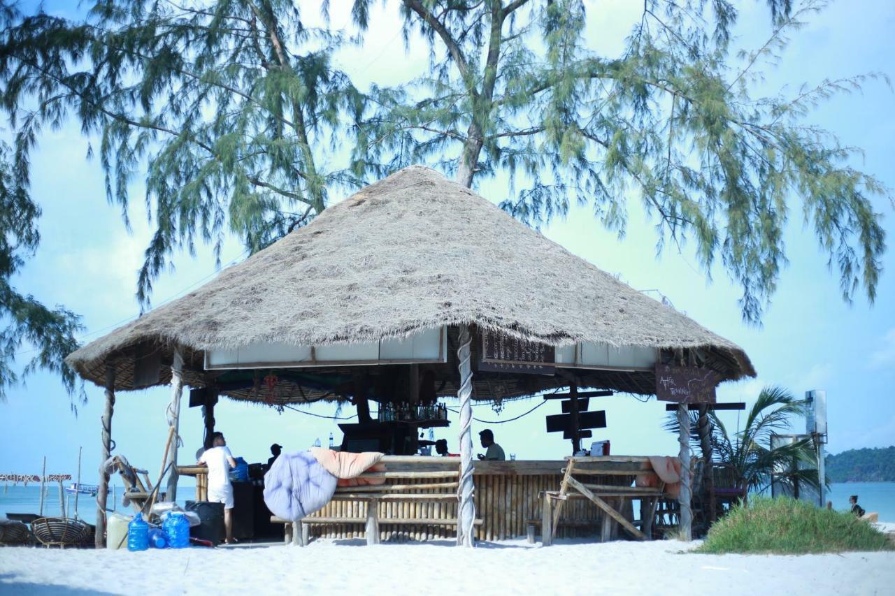 Tree Bar Hostel Koh Rong Sanloem Exteriör bild