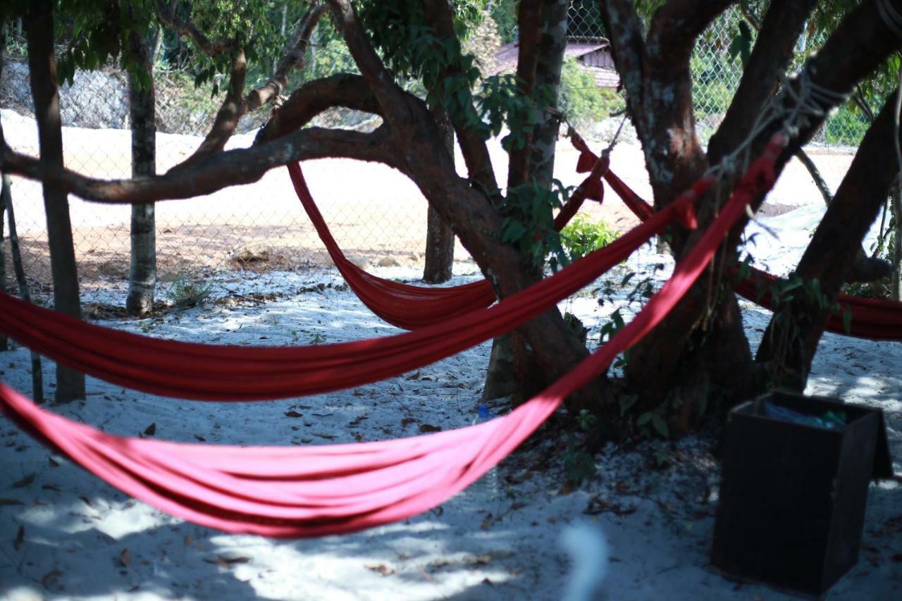 Tree Bar Hostel Koh Rong Sanloem Exteriör bild